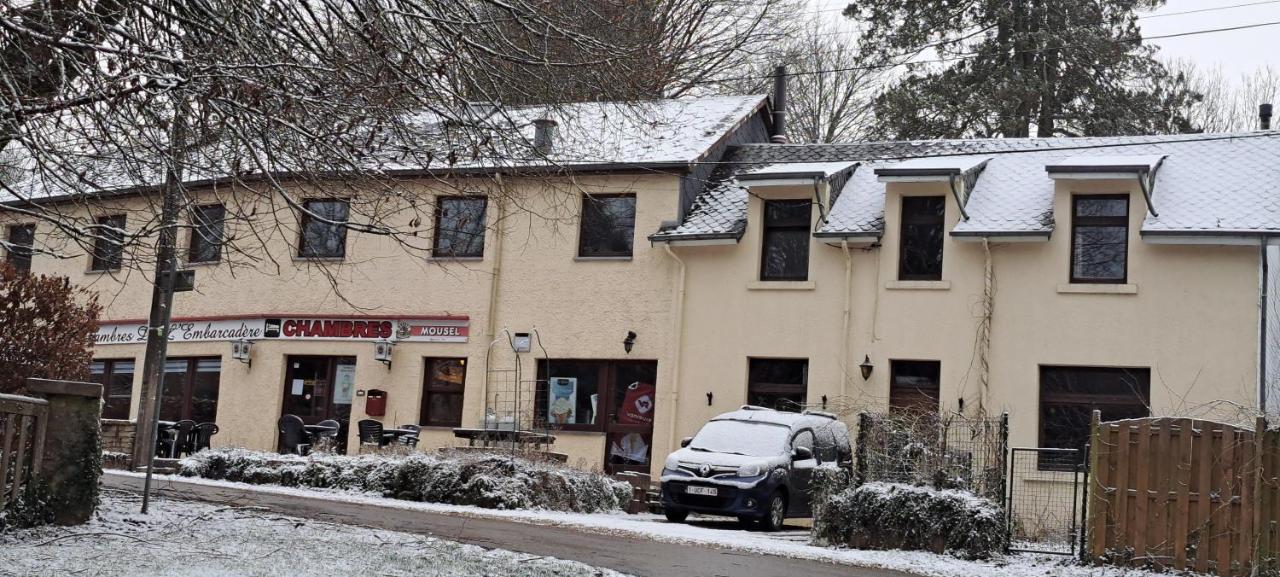 Dikke Vriend , Herberg & Taverne Chiny Exterior photo